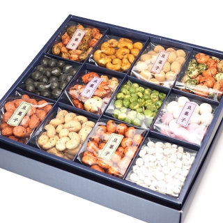 <img class='new_mark_img1' src='//img.shop-pro.jp/img/new/icons16.gif' style='border:none;display:inline;margin:0px;padding:0px;width:auto;' />【期間限定】石楠花・豆菓子１２袋セット